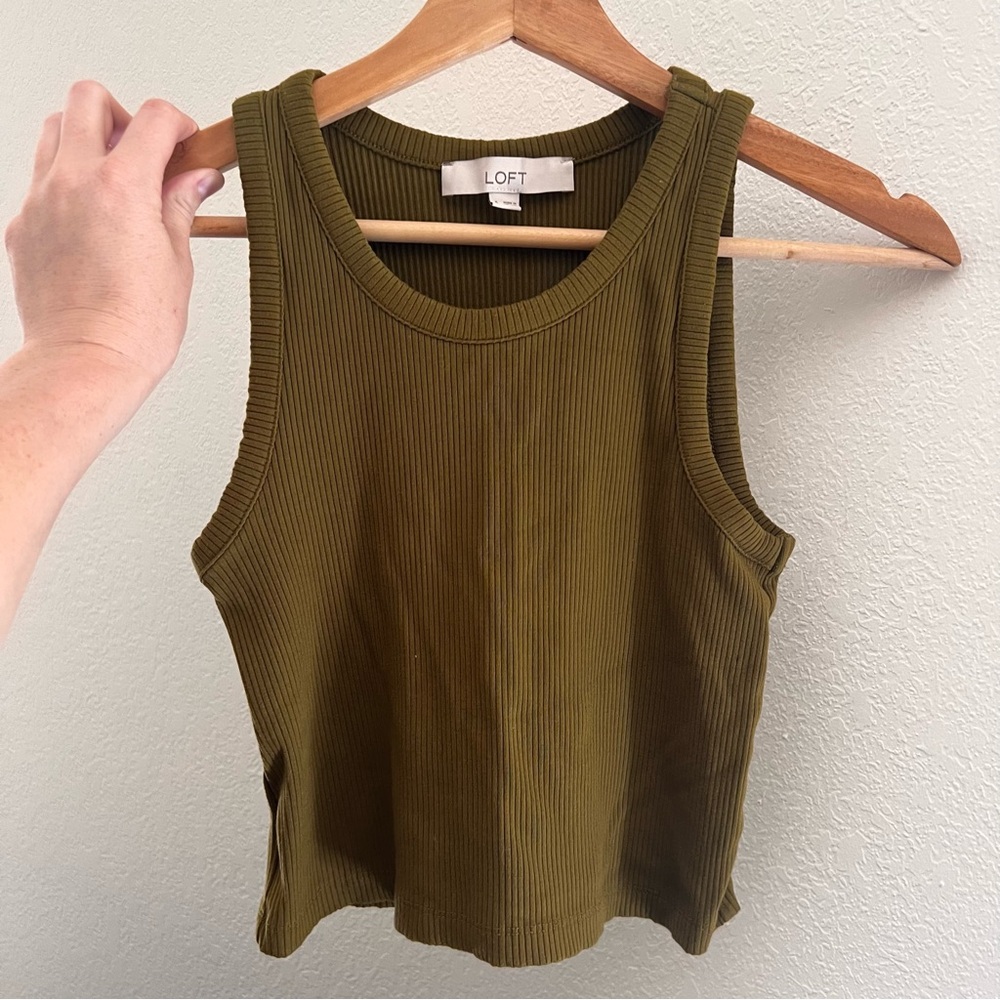 LOFT Olive Green Ribbed Crop Top Size Small